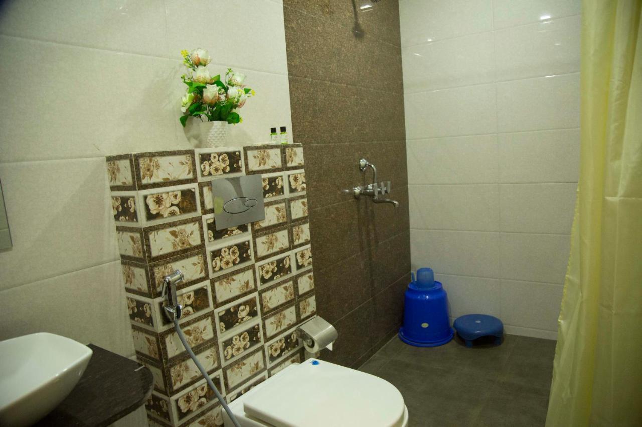 Hotel The Mewar Dabok Dış mekan fotoğraf